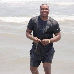 Meet your Posher, Bruce